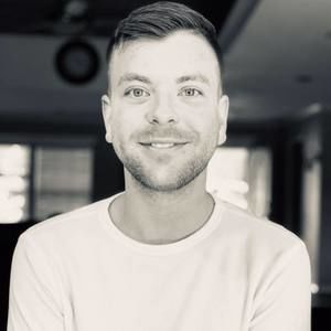 Meet your Posher, Carl